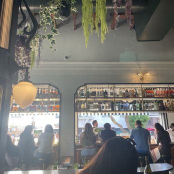 À L'ouest - Bar - French Near Me - San Diego, California À L'ouest - Bar - French Near Me - San Diego, California