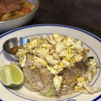 Myrtle Thai - Thai Near Me - Brooklyn, New York