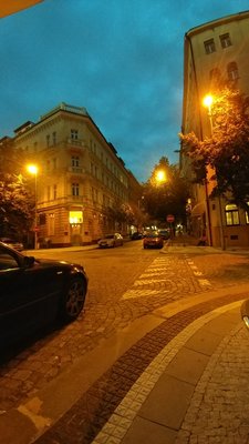 Hlučná Samota by null
