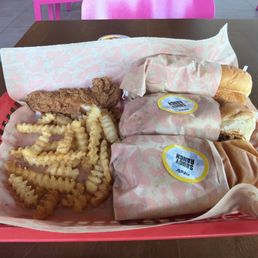 2 snack sammie combo + 1 tendie + snack sammie 2 snack sammie combo + 1 tendie + snack sammie