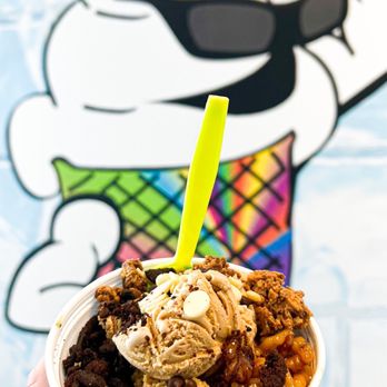 Koolie's Coffee and Creamery - a hand holding a bowl of ice cream - Ice Cream & Frozen Yogurt Near Me - Greensboro, North Carolina Koolie's Coffee and Creamery - a hand holding a bowl of ice cream - Ice Cream & Frozen Yogurt Near Me - Greensboro, North Carolina