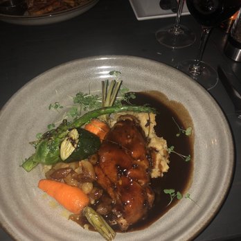 Le Hobbit - Repas de lapin. (Forgot the exact name of it. But it's was simply delicious) - French Near Me - Quebec City, Quebec