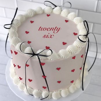 Mitten Sweets & Coffee - The example picture I showed for my custom cake order - Desserts Near Me - Seattle, Washington