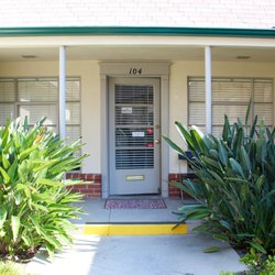 Melineh Aslanian, DPM - Sarmont Podiatry - Entrance of Sarmont Podiatry