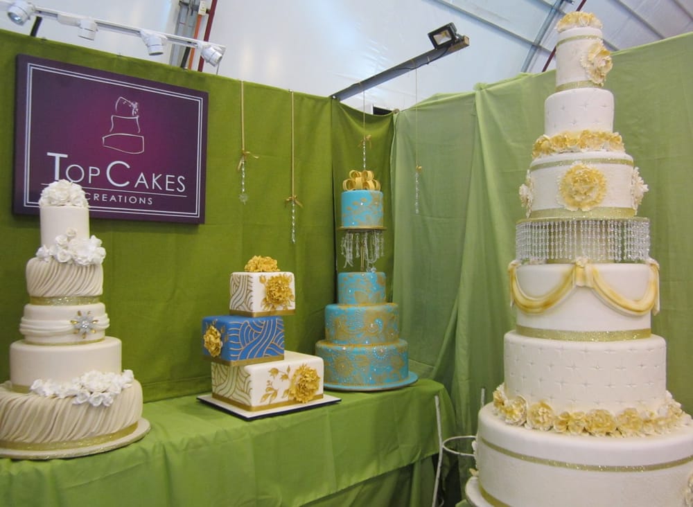 TOP CAKES 79A Felix Manalo Street, Quezon City, Metro Manila