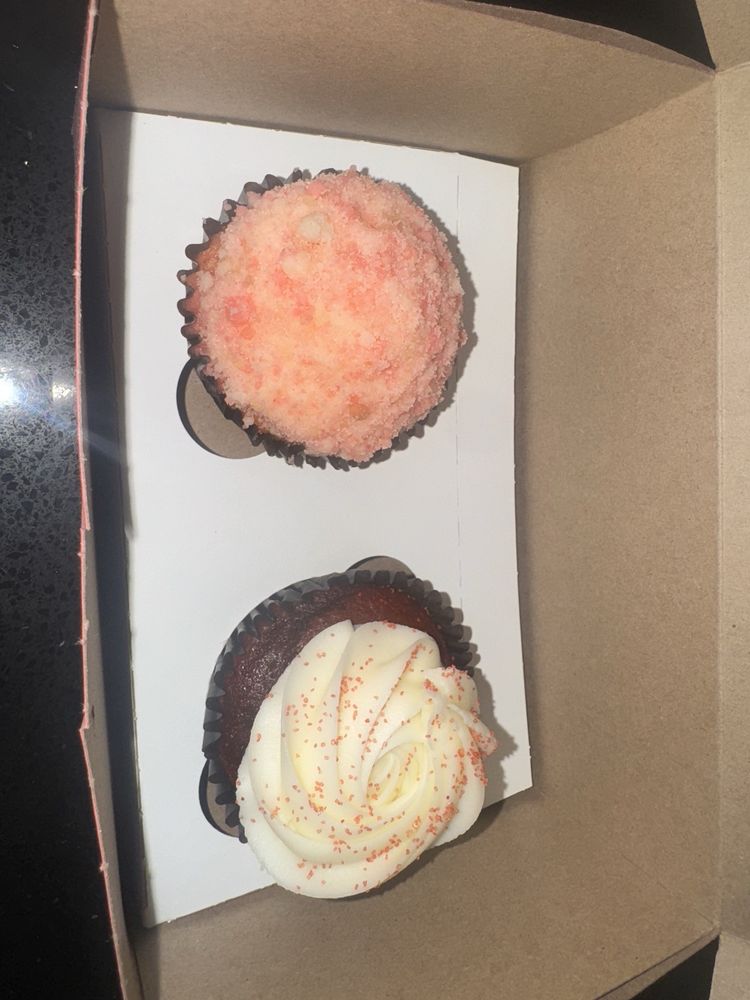 QT Cupcakes and More Logo