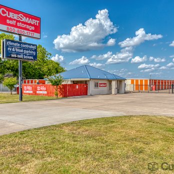 CubeSmart Self Storage - Self Storage Near Me - Taylor, Texas