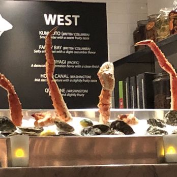 Cut 432 - Raw bar - Steakhouses Near Me - Delray Beach, Florida