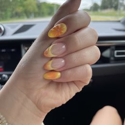 Nails! Nails!