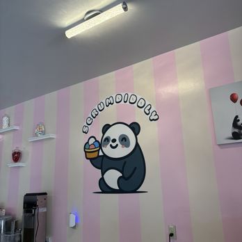 Scrumdiddly Ice Cream Shop - Interior - Ice Cream & Frozen Yogurt Near Me - Marana, Arizona Scrumdiddly Ice Cream Shop - Interior - Ice Cream & Frozen Yogurt Near Me - Marana, Arizona