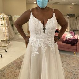 Front of the dress....simple but classy...loved it Front of the dress....simple but classy...loved it