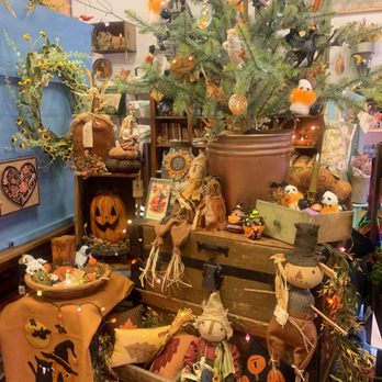 Rustic Reverie - Gift Shops Near Me - Clifton Springs, New York Rustic Reverie - Gift Shops Near Me - Clifton Springs, New York