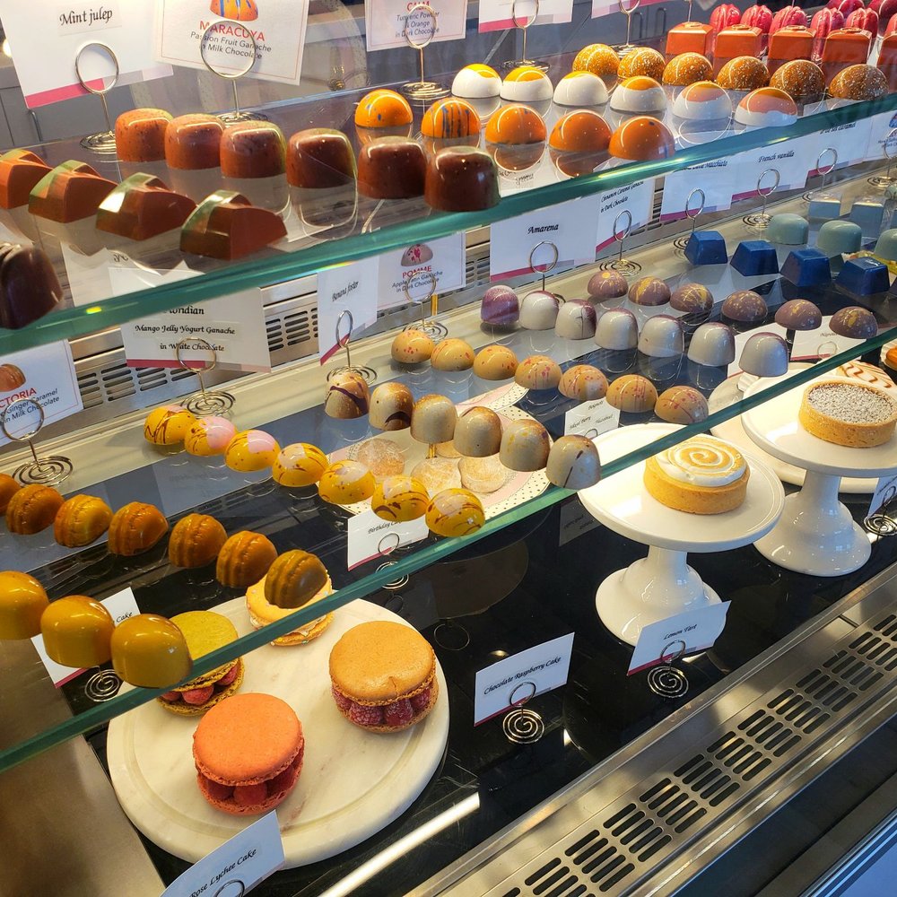 Le Macaron French Pastries - La dolce vita - Macarons Near Me - Albuquerque, New Mexico Le Macaron French Pastries - La dolce vita - Macarons Near Me - Albuquerque, New Mexico