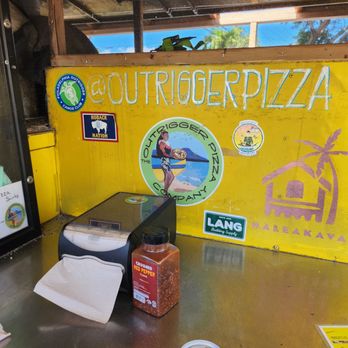 The Outrigger Pizza Company - Pizza Near Me - Kihei, Hawaii The Outrigger Pizza Company - Pizza Near Me - Kihei, Hawaii