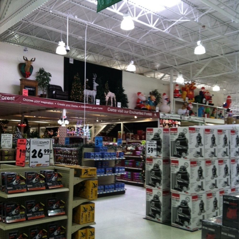 Menards - Christmas display - Building Supplies Near Me - Bellevue, Nebraska Menards - Christmas display - Building Supplies Near Me - Bellevue, Nebraska