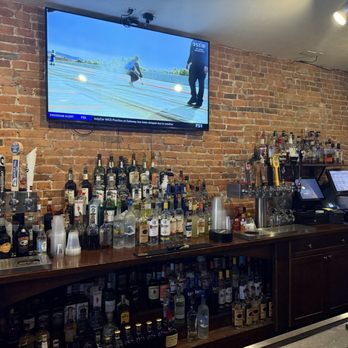 Shore House Tavern - Interior bar area - Bars Near Me - Sandusky, Ohio Shore House Tavern - Interior bar area - Bars Near Me - Sandusky, Ohio