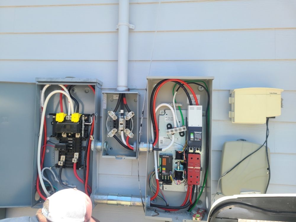 Slide of Texas Boy Lighting & Electrical