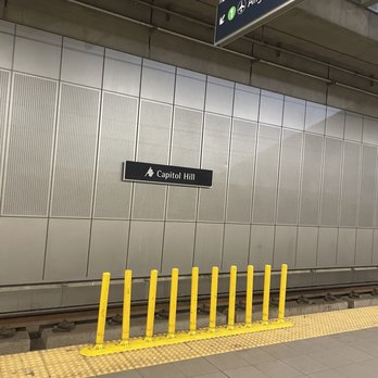 Capitol Hill Station - Capitol Hill Station platform - Train Stations Near Me - Seattle, Washington Capitol Hill Station - Capitol Hill Station platform - Train Stations Near Me - Seattle, Washington