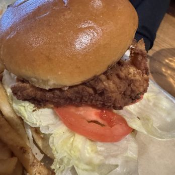 BJ's Restaurant & Brewhouse - Crispy chicken sandwich - Pizza Near Me - Cerritos, California BJ's Restaurant & Brewhouse - Crispy chicken sandwich - Pizza Near Me - Cerritos, California