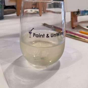 Paint And Unwine - Sauvignon Blanc - Paint & Sip Near Me - Redondo Beach, California Paint And Unwine - Sauvignon Blanc - Paint & Sip Near Me - Redondo Beach, California