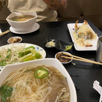 Pho & Roll - Vietnamese Near Me - Whittier, California