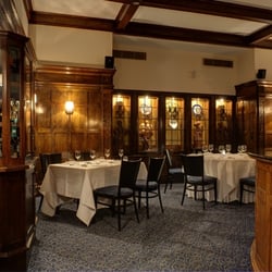Signatures Restaurant
