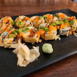 Mt Fuji
Deep Fried Futomaki Roll