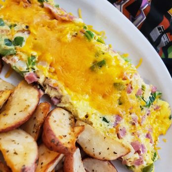 Astronomical Pancake House - Western omelet - Breakfast & Brunch Near Me - Williamsburg, Virginia