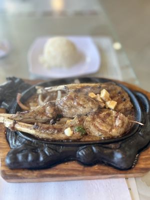 Khởi Hưng Restaurant by null