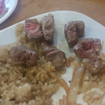 Golden China - Steak was uncooked and when i pressed it down with fork blood dripped... Disgusting! - Chinese Near Me - Durham, North Carolina