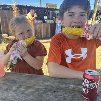 Hall's Pumpkin Farm - This corn was awesome and gone in a few seconds! My teen boy had seconds! - Pumpkin Patches Near Me - Grapevine, Texas Hall's Pumpkin Farm - This corn was awesome and gone in a few seconds! My teen boy had seconds! - Pumpkin Patches Near Me - Grapevine, Texas
