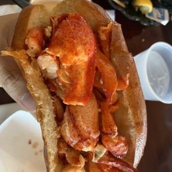 Lookout Tavern - Sautéed Lobster Roll - Seafood Near Me - Oak Bluffs, Massachusetts Lookout Tavern - Sautéed Lobster Roll - Seafood Near Me - Oak Bluffs, Massachusetts
