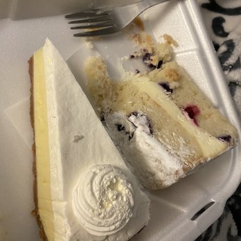 Melbourne Beach Supermarket - Key lime pie and lemon berry mascarpone cake - Grocery Near Me - Melbourne Beach, Florida Melbourne Beach Supermarket - Key lime pie and lemon berry mascarpone cake - Grocery Near Me - Melbourne Beach, Florida