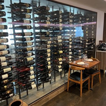 Limani Grille - Obvious - Mediterranean Near Me - Commack, New York