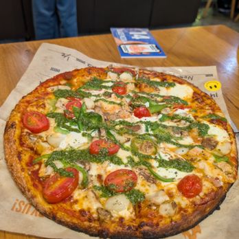 Blaze Pizza - Pesto Chicken Pizza - Pizza Near Me - Lutz, Florida