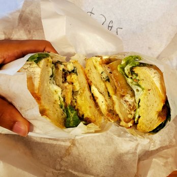 Un Bien - Tofu Delight - Caribbean Near Me - Seattle, Washington