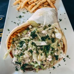 MoMo's Kebab - Gryos Sandwich