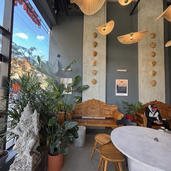 Highly Likely Coffee - Inside the cafe - Coffee & Tea Near Me - Toronto, Ontario Highly Likely Coffee - Inside the cafe - Coffee & Tea Near Me - Toronto, Ontario