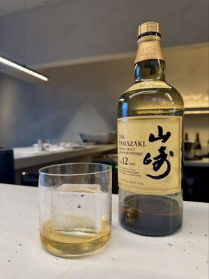 PARIS HAWAII by null