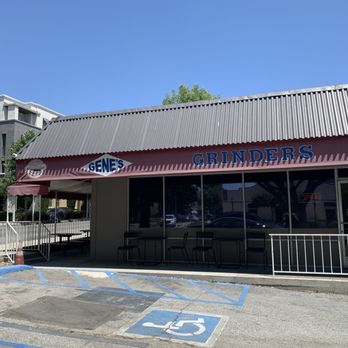 Gene's Grinders - Outside parking lot - Delis Near Me - Duarte, California