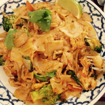 Thai Cuisine - Thai hot chicken noodle - Thai Near Me - Albuquerque, New Mexico