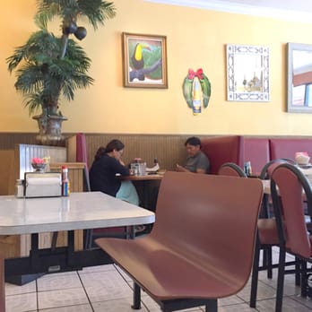 El Taco Grande - Interior - Mexican Near Me - Healdsburg, California El Taco Grande - Interior - Mexican Near Me - Healdsburg, California