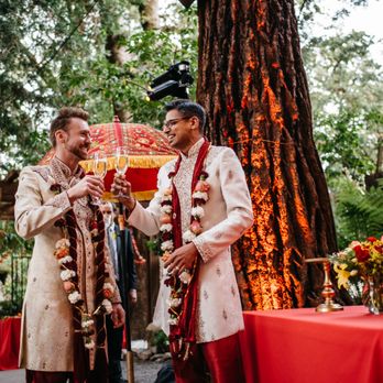 Pineapple Planet - Party & Event Planning Near Me Pineapple Planet - Party & Event Planning Near Me