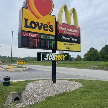 Loves Country Store - Gas Stations Near Me - Sparta, Kentucky Loves Country Store - Gas Stations Near Me - Sparta, Kentucky