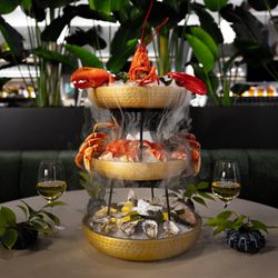 Tides - Seafood Tower