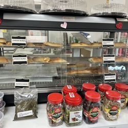 Zaatar Factory and bakery - Baked goods and spices
