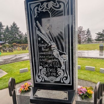 Jimi Hendrix Memorial - Landmarks & Historical Buildings Near Me - Renton, Washington