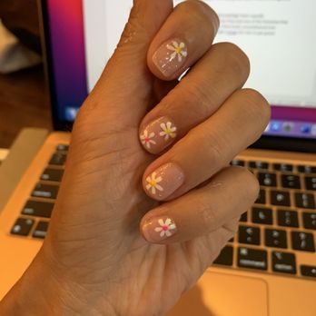 Royal Nails Studio - Vivien nailed the photo I brought in! - Nail Salons Near Me - Los Angeles, California Royal Nails Studio - Vivien nailed the photo I brought in! - Nail Salons Near Me - Los Angeles, California
