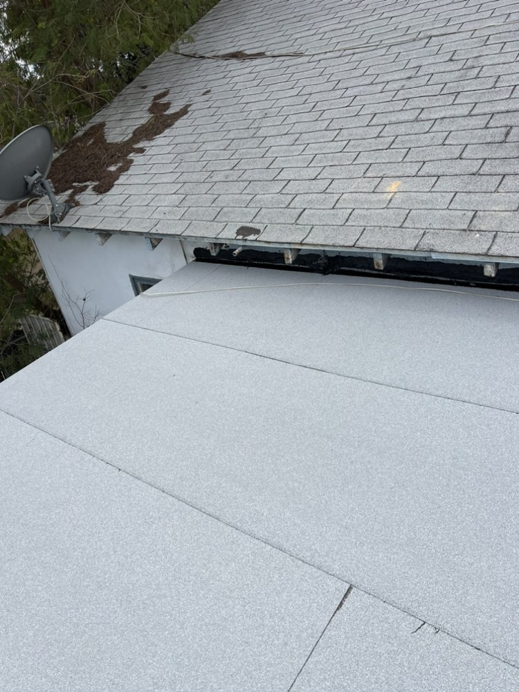 Slide of Heritage Roofing Solutions