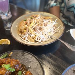 THAI AT WAUGH CHAPEL - Updated May 2025 - 753 Photos & 532 Reviews